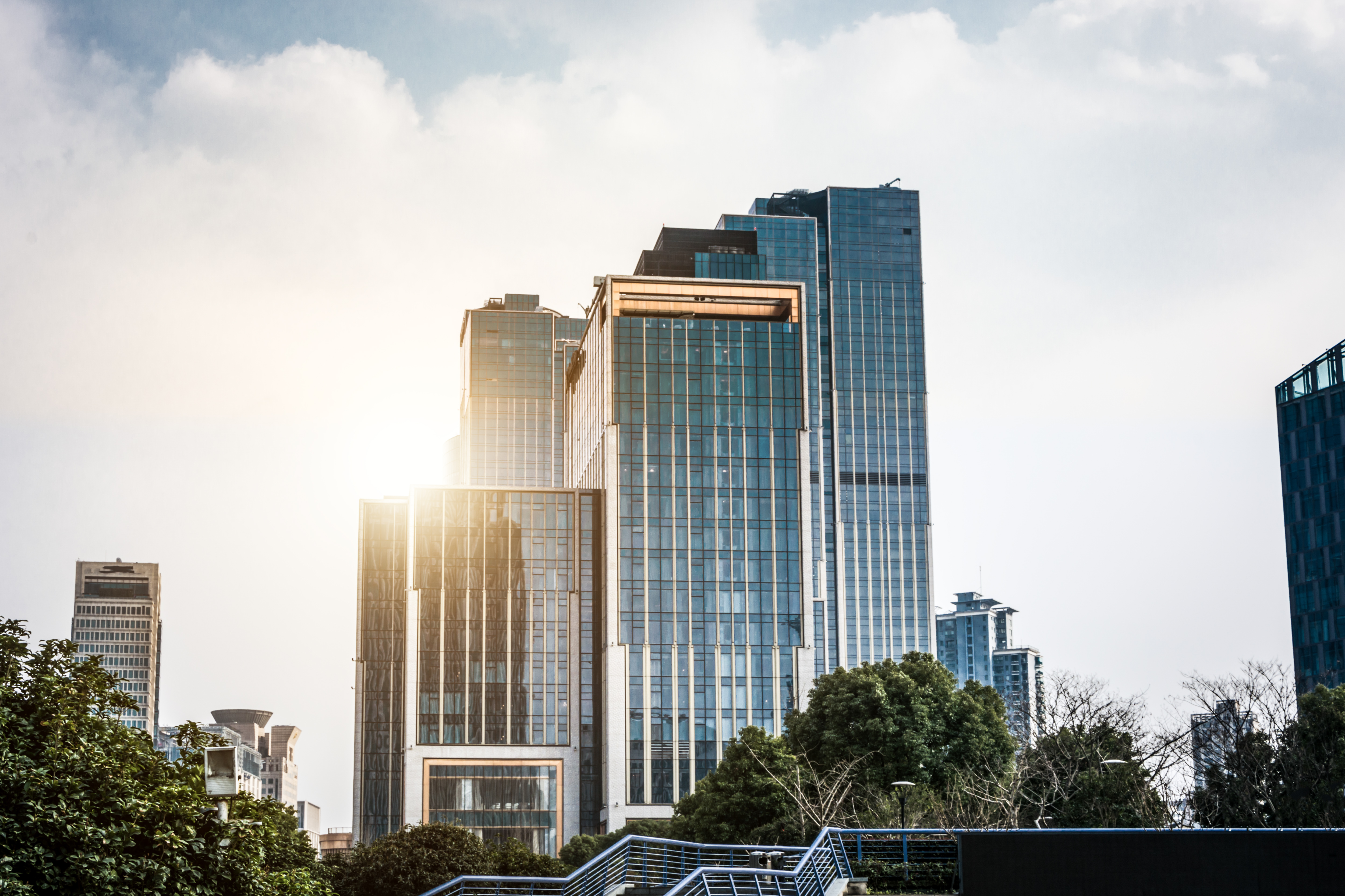 Modern iş merkezi plaza
